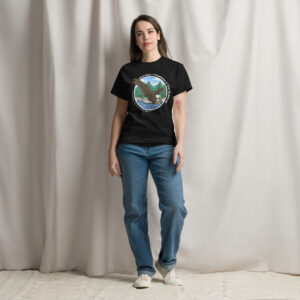 Bald Eagle In Habitat Graphic - Unisex classic tee